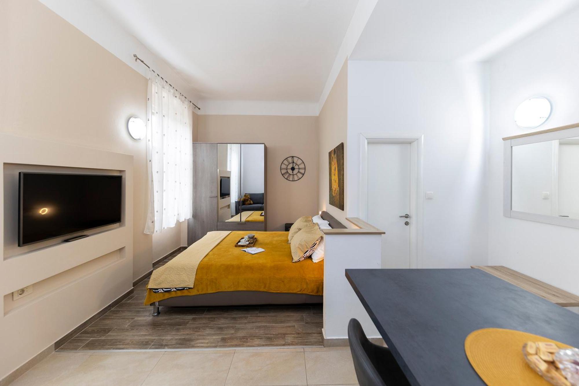 Apartments & Rooms Kolovare Beach 3, Zadar Exterior photo