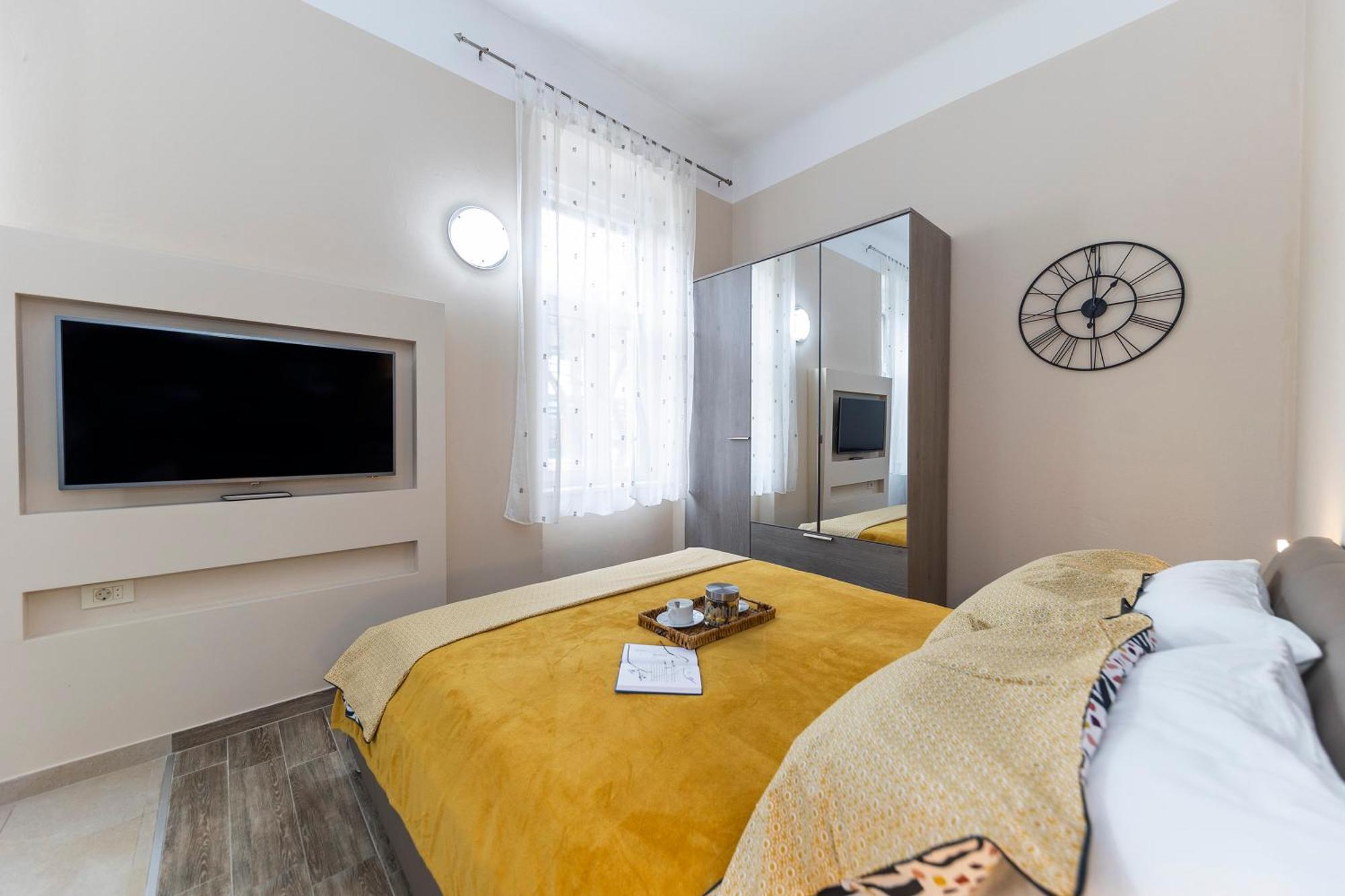 Apartments & Rooms Kolovare Beach 3, Zadar Exterior photo